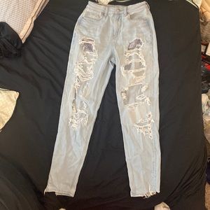 American Eagle Ripped Mom Jeans